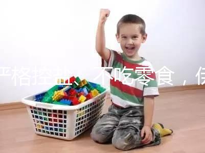 嚴(yán)格控鹽、不吃零食，伊能靜和劉璇的育兒經(jīng)驗(yàn)來(lái)看看！