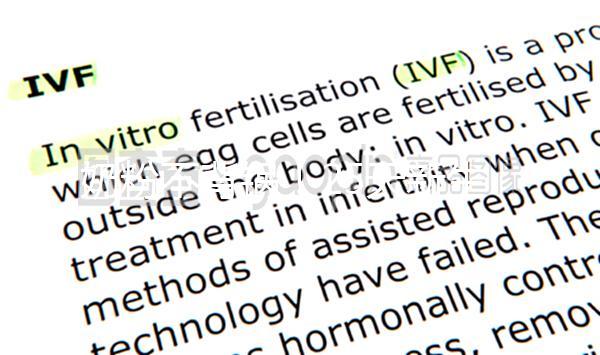 奶粉不背鍋！25天新生兒母乳喂養一樣可能發生吐奶